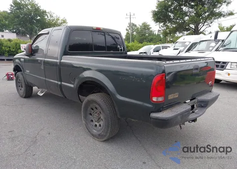 2005 Ford F250 Super Duty z USA, uszkodzony, nr VIN 1FTSX21PX5ED24854